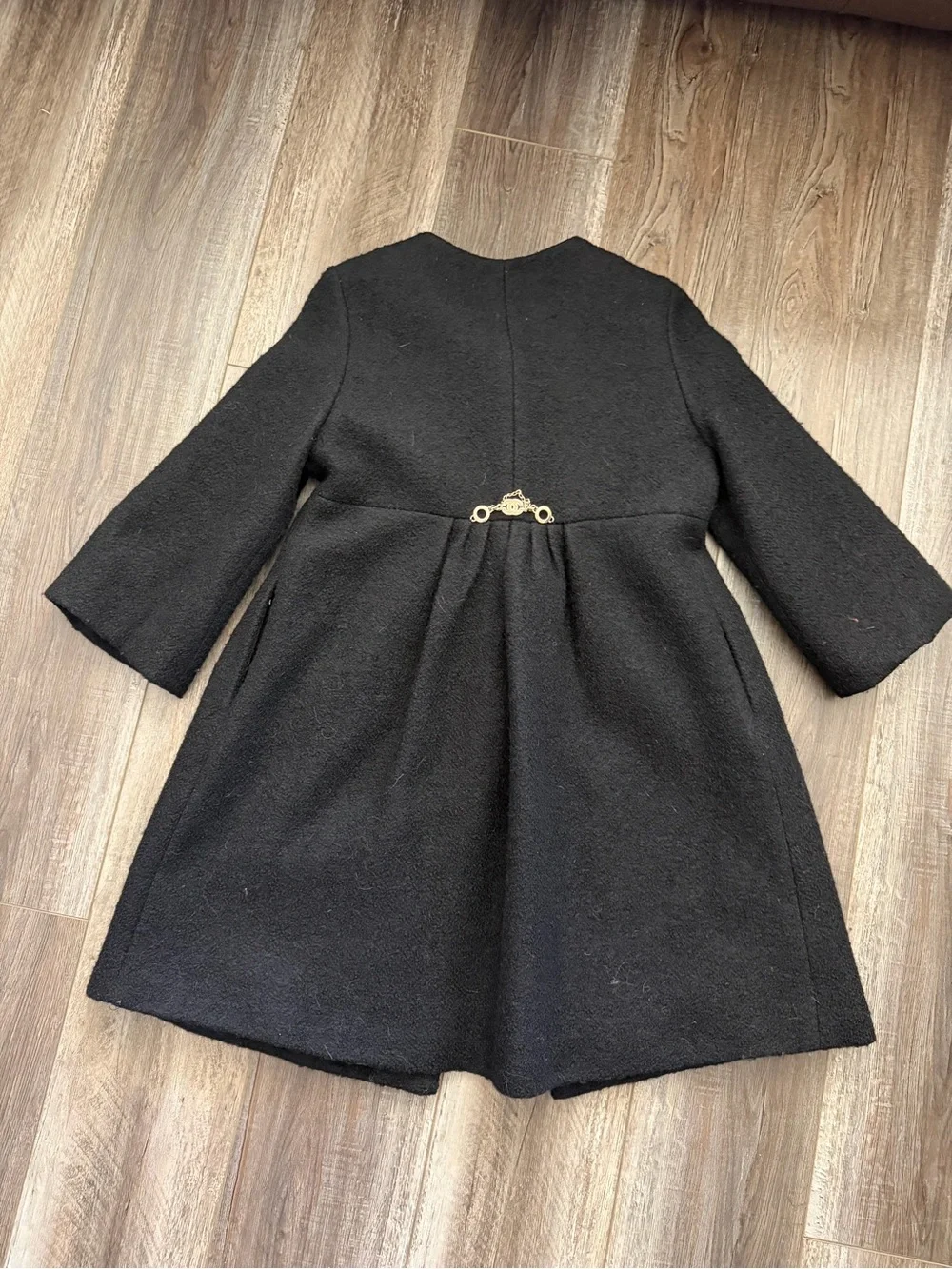 CHANEL shape classic